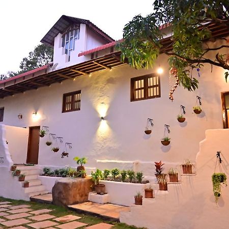 Achalaa Resort Kolhapur Luaran gambar