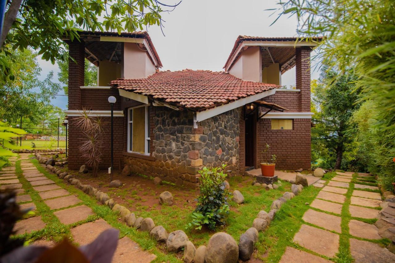 Achalaa Resort Kolhapur Luaran gambar