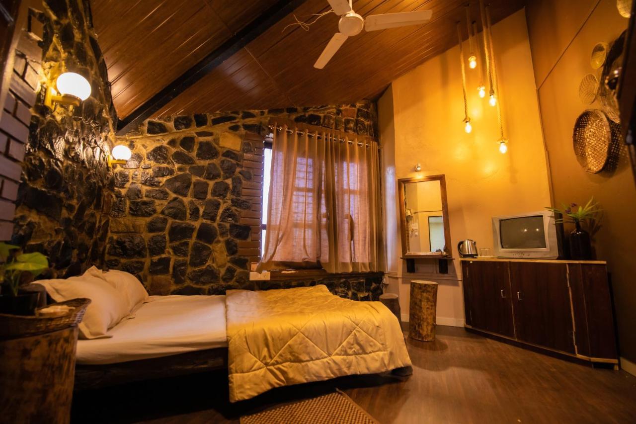 Achalaa Resort Kolhapur Luaran gambar
