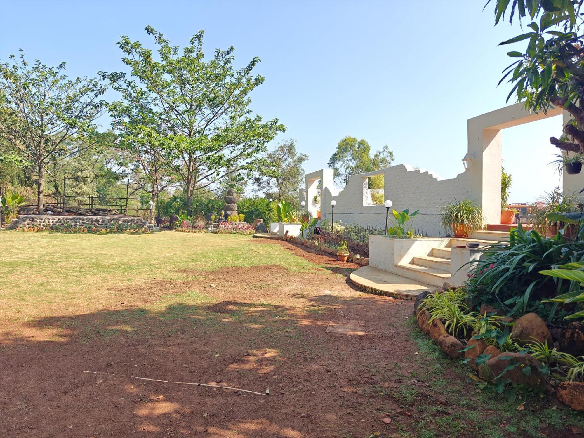 Achalaa Resort Kolhapur Luaran gambar